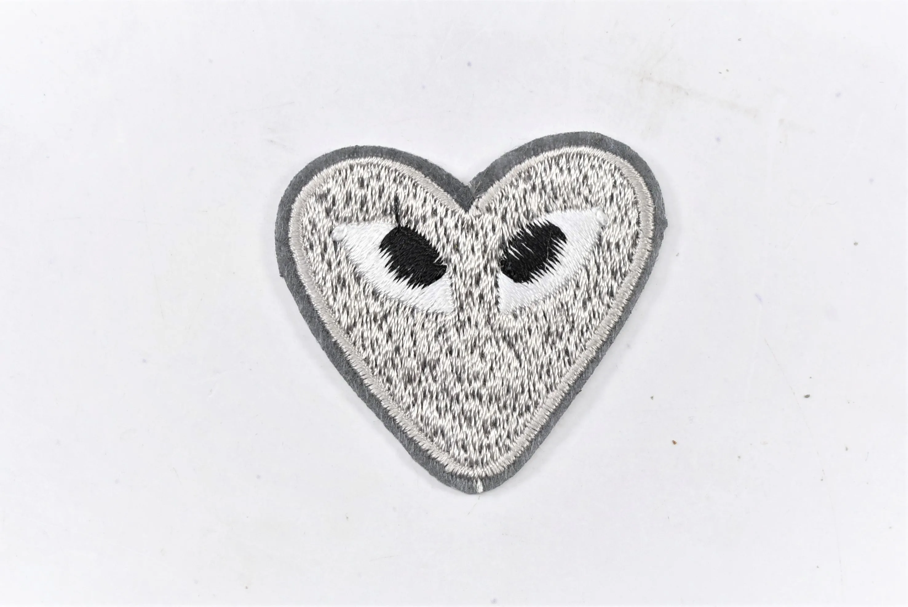 Embroidered Heart with Eyes Patch | Cute Heart Patches | PLAY Heart Patch | Iron on Heart Patch Applique | T Shirt Patch Applique | 1.50"