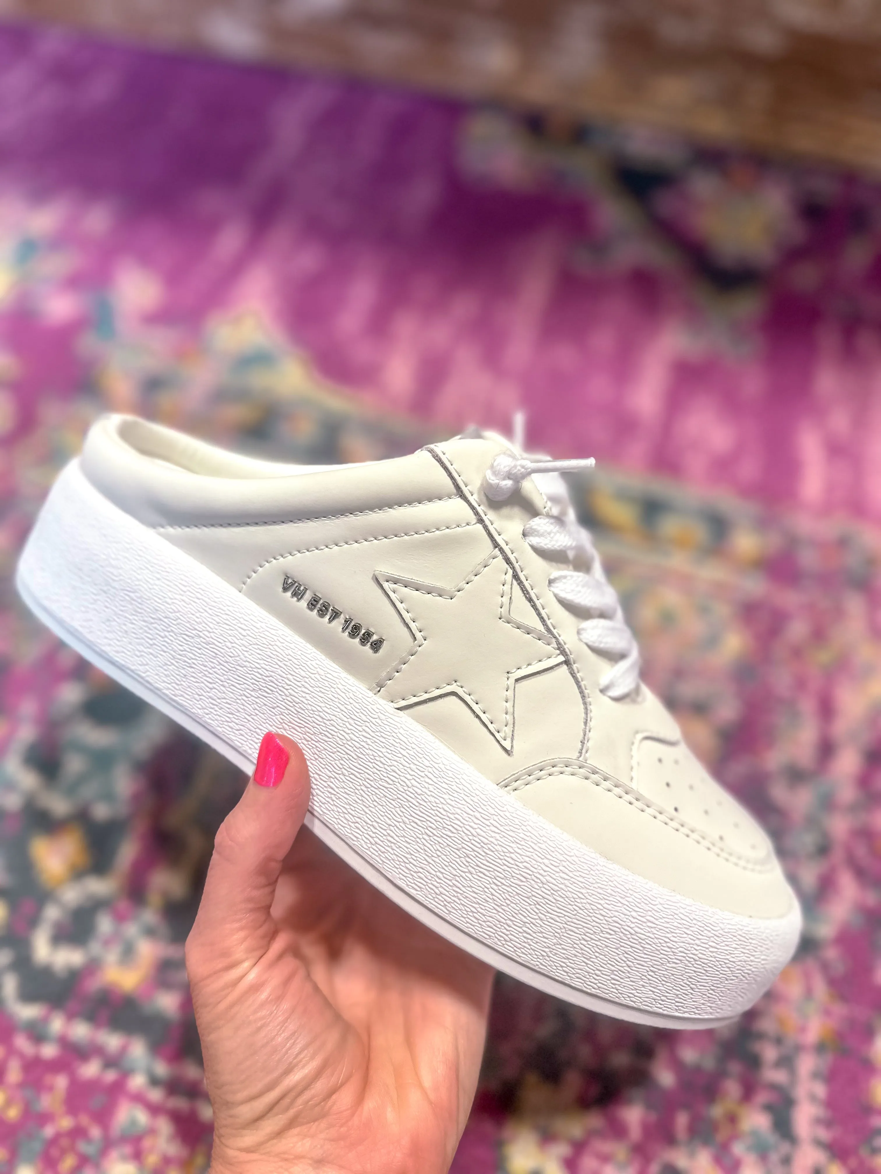 Val All White Vintage Havana Sneaker