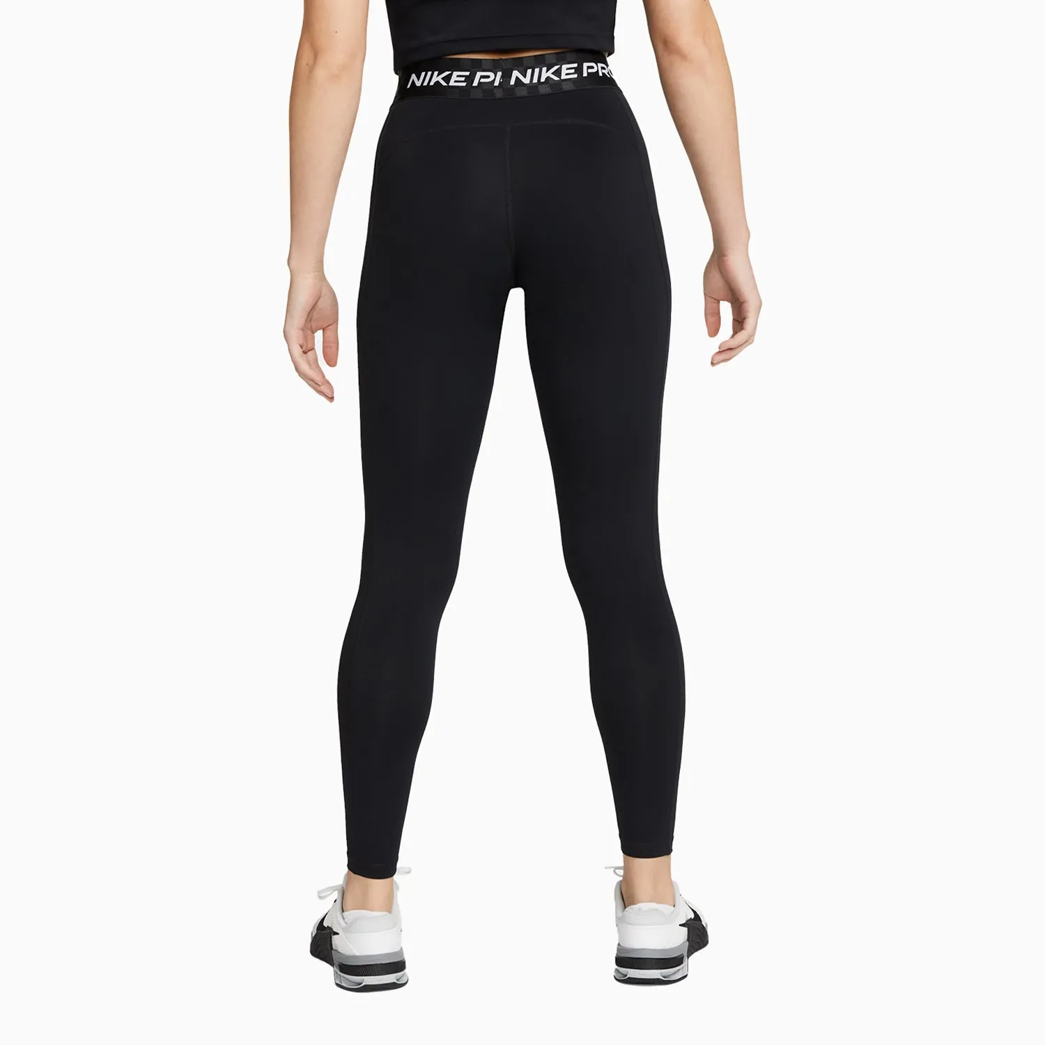 Women's Nike Dri-Fit Get Fit Outfit