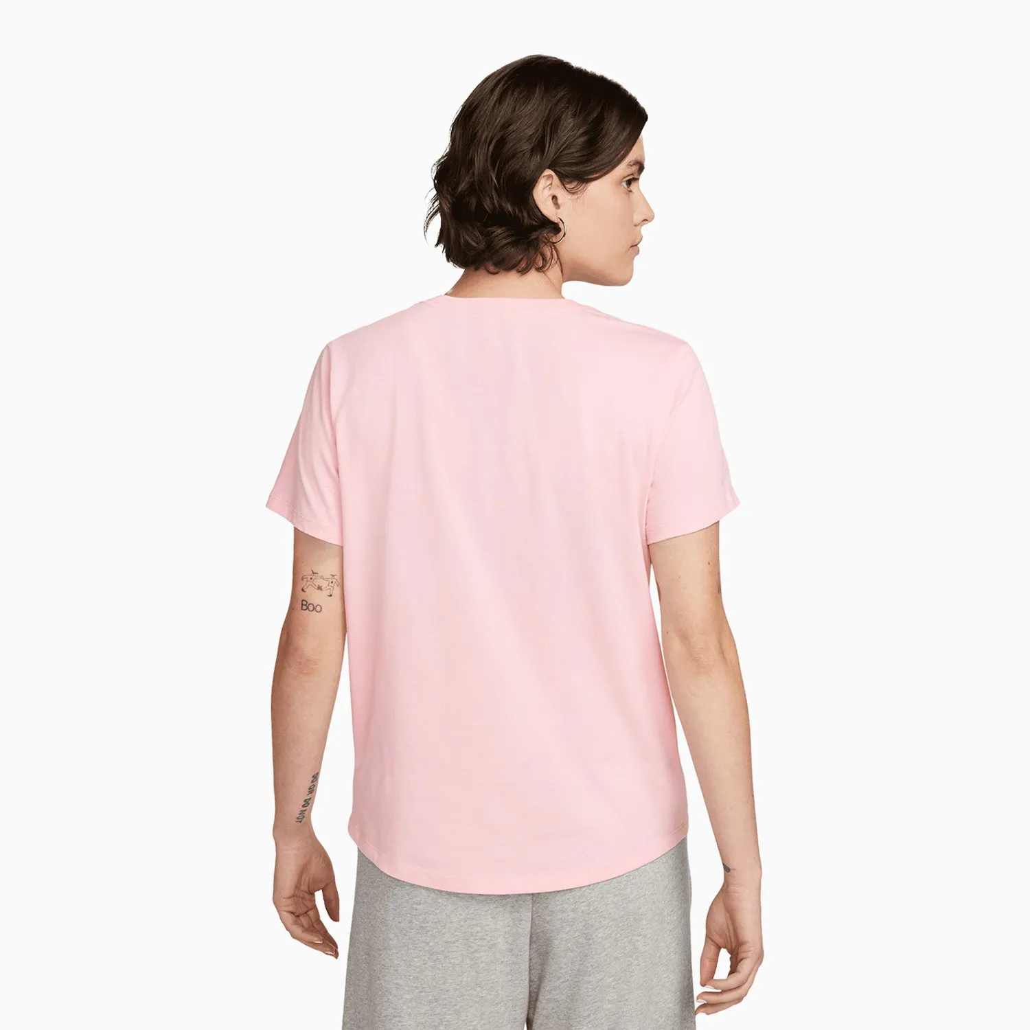 Women's Nike Sportswear Club Essentials T Shirt And Short Outfit