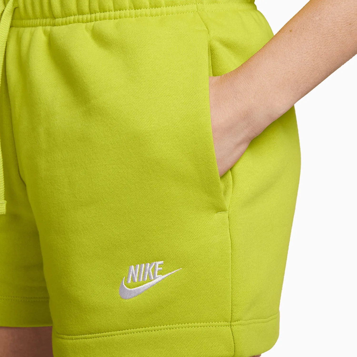 Women's Nike Sportswear Club Essentials T Shirt And Shorts Outfit