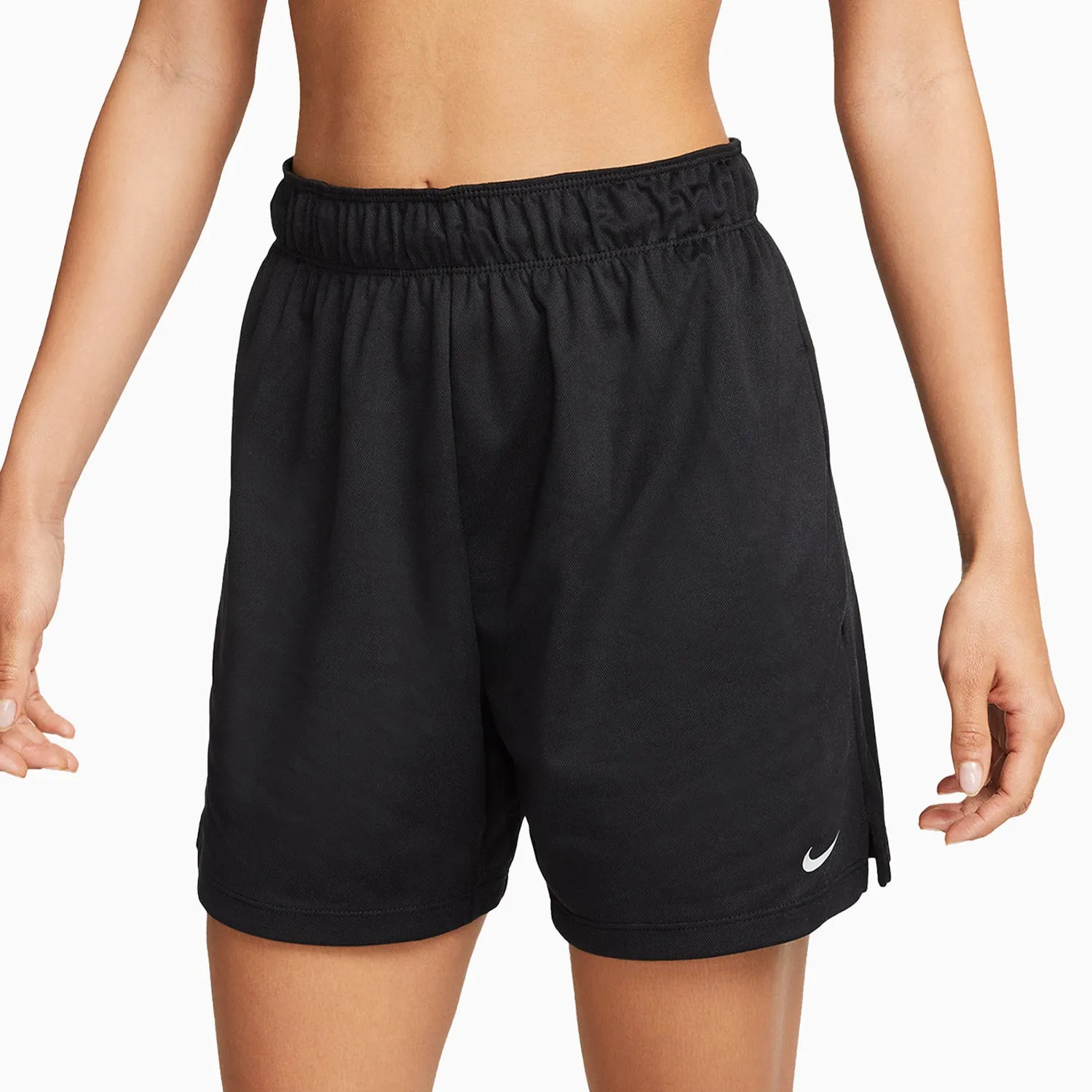 Women's Nike Sportswear Essentials Outfit