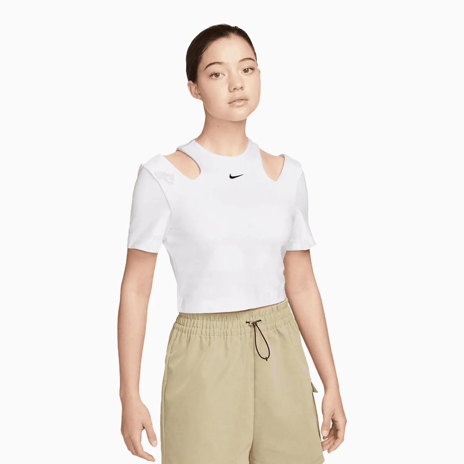 Women's Nike Sportswear Essentials Outfit